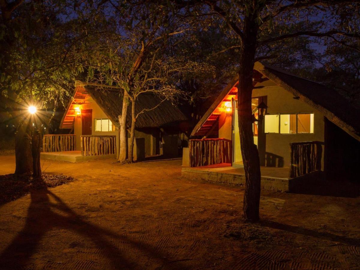 הוילה הודספרויט Wild Ride Safaris And Bush Camp מראה חיצוני תמונה